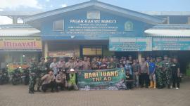 KERJA BAKTI DI PASAR MUNGGI DALAM RANGKA HARI JUANG TNI AD